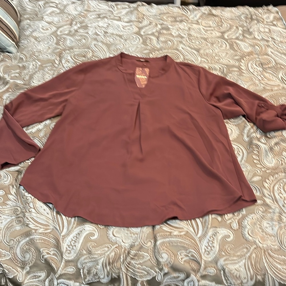 Maroon, with sleeve button for 3/4 sleeve option Polyester blouse, Gaharu